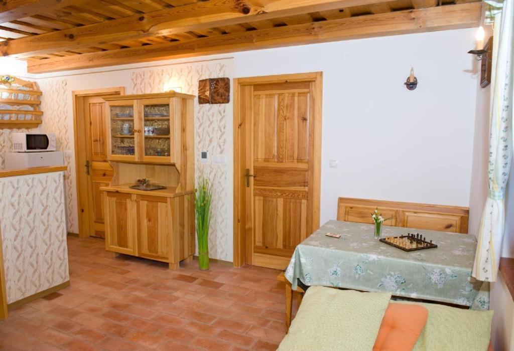 Appartement Planinca -Hisa Z Razgledom à Smarje pri Jelsah Extérieur photo